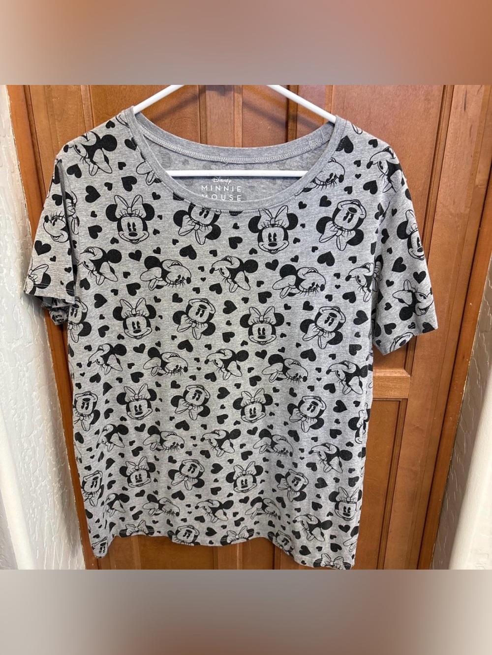 Disney Minnie Mouse Graphic T-Shirt